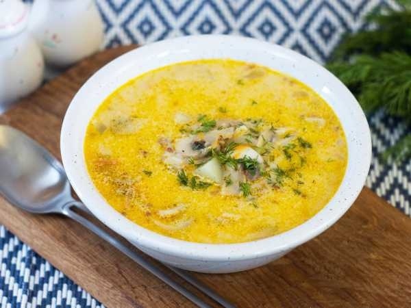 Согревающий суп с гречкой и сыром для всей семьи