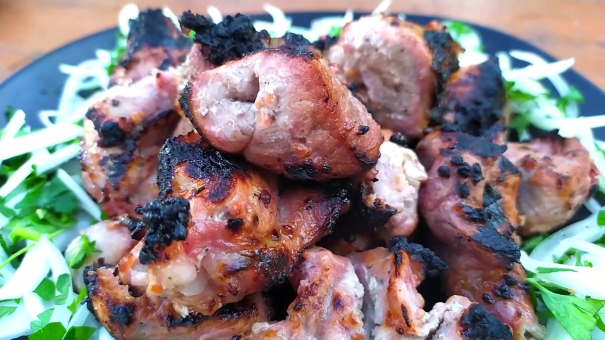 Шашлык в маринаде из красной смородины