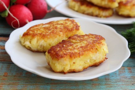 Как приготовить аппетитные картофельные котлеты с курятиной за полчаса
