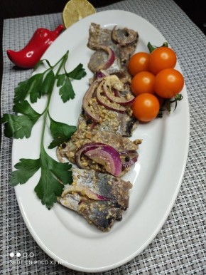 Селедка под маринадом: идеальная закуска для любого праздника