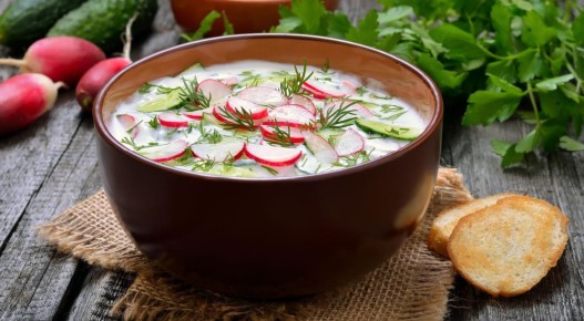 Как сделать окрошку любимым летним блюдом: секреты приготовления и польза