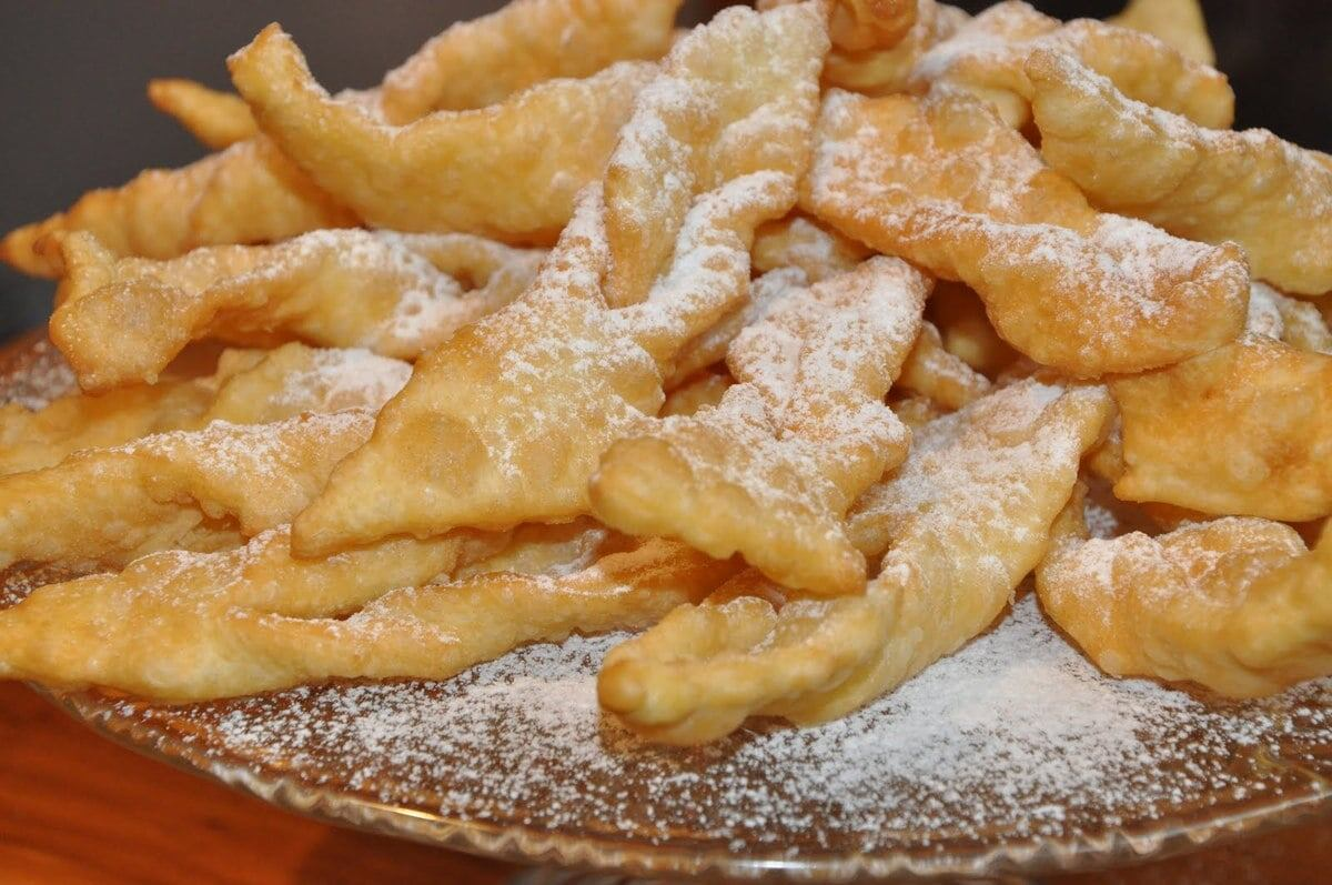 Идеальный хворост на кефире: секреты воздушной выпечки