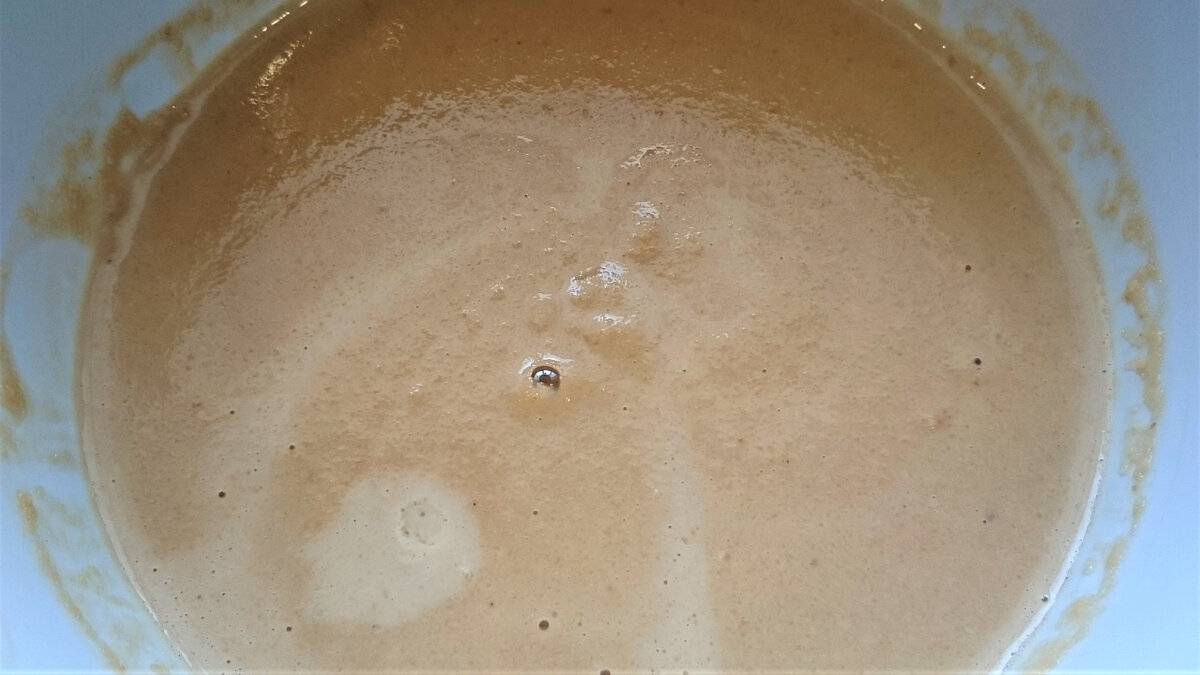 Салат в стиле Юго-Восточной Азии: хрустящие овощи и лапша