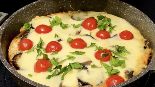 Нежная запеканка с баклажанами и шампиньонами для быстрого ужина