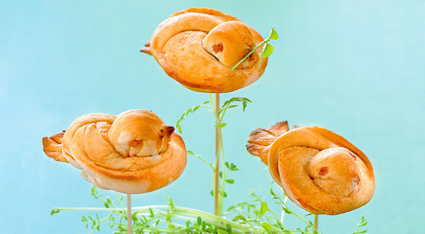 Как испечь жаворонков: оживляем традиции к весне