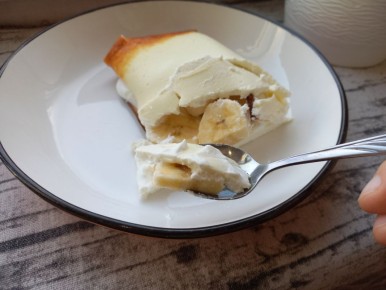 Нежный творожный рулет с бананом: идеальный десерт для любого случая