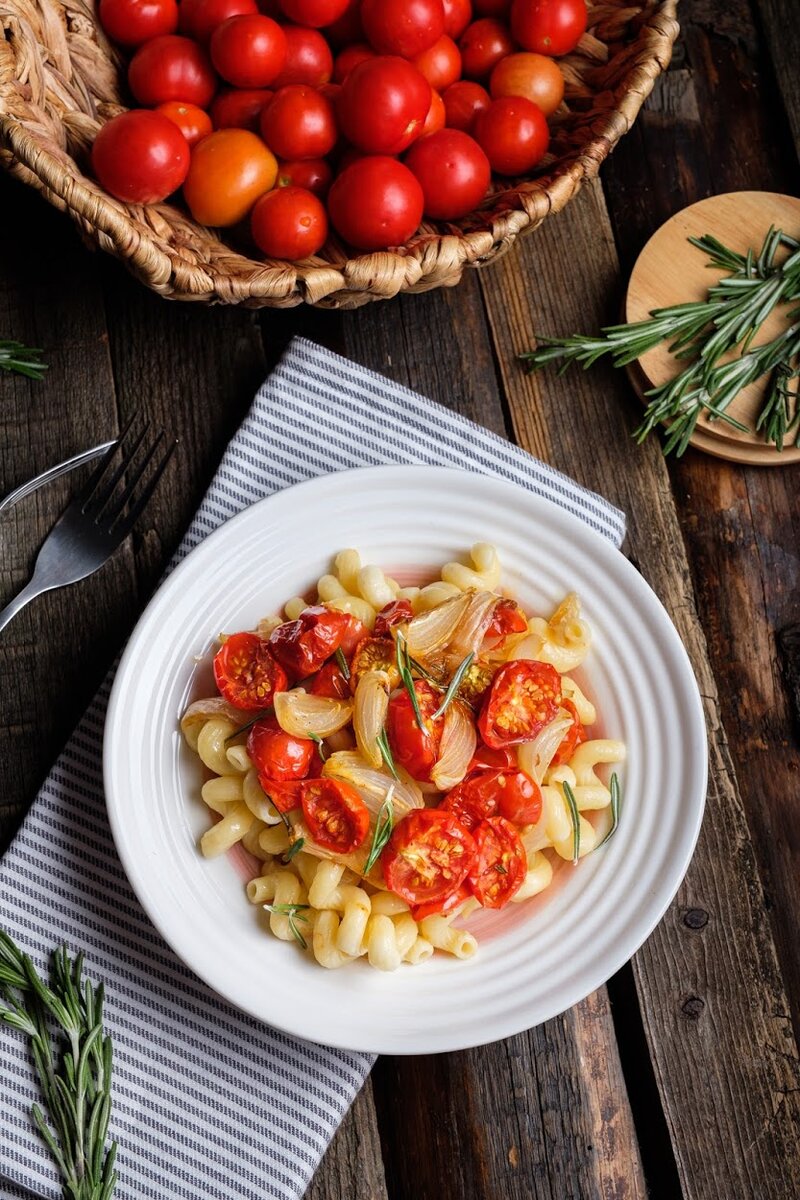 Паста с томатами