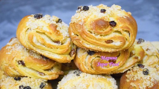 Как испечь вкусные слоёные булочки с корицей и изюмом