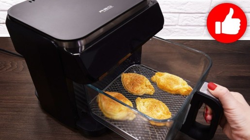 Необычная закуска из слоеного теста с рыбой для любителей чая