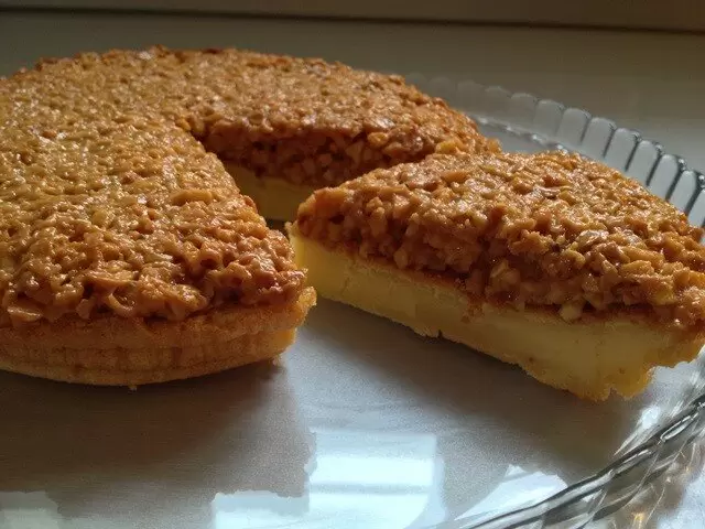 Уникальный пирог с миндалем: как приготовить ароматное угощение