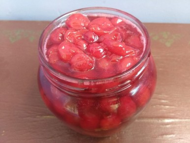 Нежное вишнёвое варенье с изысканным мускатным орехом