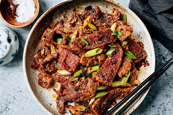 Сычуаньская говядина: хрустящие кусочки, которые изменят ваши представления о жарке