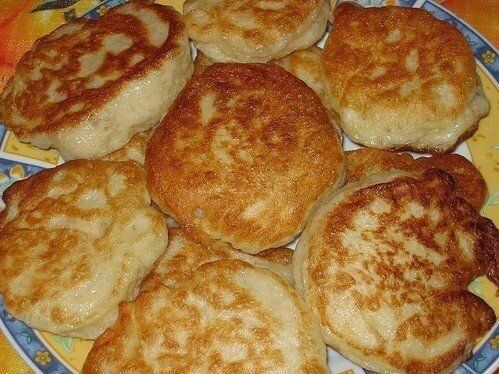 Вкусные дрожжевые оладьи