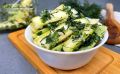 Незабываемая закуска: малосольные кабачки за 2 часа
